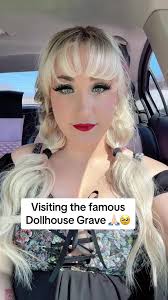 Vivian May Allison Grave