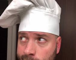 Skórzana czapka kucharska