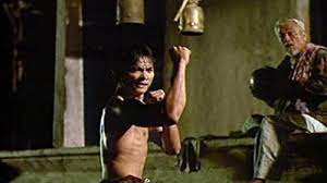 The original and still the best in the series, jaa's first starring role remains the strongest standalone movie in the ong bak franchise. Ong Bak The Thai Warrior 2003 Imdb