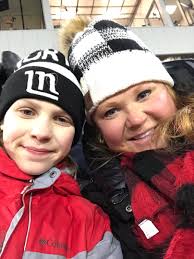 Sonja Hanson (@mnsuburbanmom)