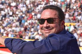 Farpas Blogue: Famosos no domingo na Moita