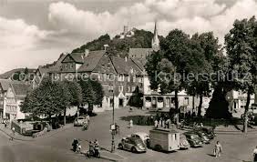 Refurbished inner courtyard (2011) palas (2006) view from the west. Ak Ansichtskarte Biedenkopf Marktplatz Schloss Biedenkopf Nr Bx53531 Oldthing Ansichtskarten Hessen
