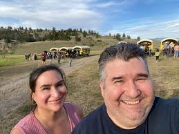 What are some tips and recommendations for visiting Yellowstone and Grand  Teton National Parks?