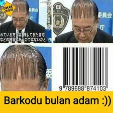 Komik Panosundaki Pin