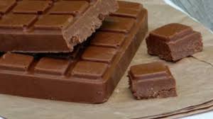 Praline Et Pralinoise Maison Pralinoise Alimentation Dessert