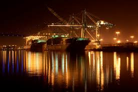 File:Evergreen container ships (5369620658).jpg