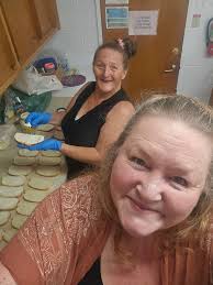 Mann-Mize Methodist Church Birthday Lunch Plans at Cracker Barrel