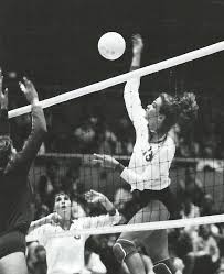 On this date in 1986, Laura Olesen hit 1.000 vs. Oregon State (10 ...