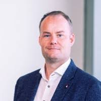 Patrick Bernardi's Instagram, Twitter & Facebook