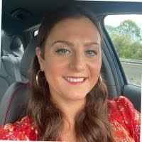 Catherine Lamothe's Instagram, Twitter & Facebook