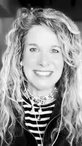 STARBUCKS MAGIC, SERENDIPITY, and CONNECTION!, Darlings, through nothing  less than a DIVINE mastering of timing, I was in the right place at the  right time today! I fell into a marvellous conversation ...