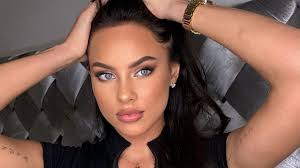 Visit the main daily mail website contact daily mail customer service 0207 938 6000 Bayern Munich Player Jerome Boateng S Model Ex Girlfriend Found Dead A Week After The Couple Announced Their Split Afronews Germany