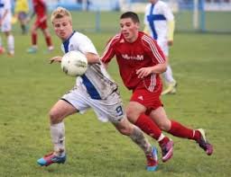 Learning to trap the ball with perfection is simply a matter of drilling with a partner or your team. How To Trap A Soccer Ball 5 Steps To Kill A Ball Stone Dead