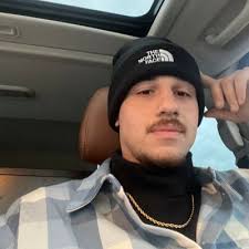 Quincy Wright (@QDubz531)