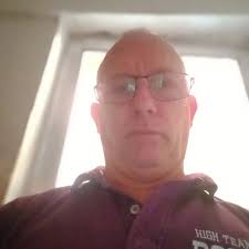 Wagner Moura ganhou o Globo de Ouro de melhor ator de filme de drama  interpretando um professor universitário perseguido pela ditadura militar  brasileira. Mais uma vez, o que os setores mais conservadores