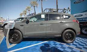 Ford Motor Company Escape Compact Popular Suv Sports Utiltiy Vehicle Ford Escape Ford Ford Explorer Sport