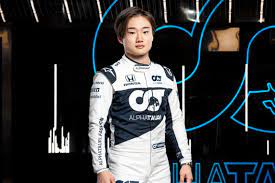 A member of both the honda formula dream project and the red bull junior team. Yuki Tsunoda In Der Formel 1 So Hat Ihm Ein Alter Toro Rosso Bolide Geholfen
