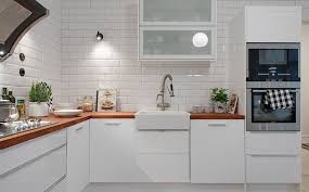 KEO DÁN GẠCH KÍNH CHẤT LƯỢNG GIÁ TỐT - Gạch kính là một sản phẩm gạch ốp  lát thường được sử dụng làm ốp tường, lát nền, hoặc trang trí. Các mẫu