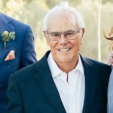 É com profundo pesar que comunicamos o falecimento do nosso querido sócio  gerente e fundador da Autogirar, António Jaime Sousa Carvalho, no passado  dia 7 de novembro. Jaime Carvalho foi um visionário