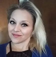 Jessica Livengood's Instagram, Twitter & Facebook