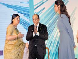 The video of their conversation was recorded in the live call and it has instantly gone viral on social media platforms. Deepika Launches Mental Health Awareness Campaign Deccan Herald