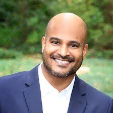 Lonnie Mathews's Instagram, Twitter & Facebook