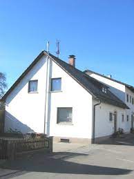 Ob als eigener wohnsitz oder als rentables anlageobjekt: Haus Zum Verkauf Lindenstr 8 86971 Peiting Weilheim Schongau Kreis Mapio Net