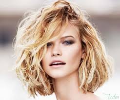 Ahhh Je Le Voulais Mon Carre Wavy Blond Je L Ai Eu Chics et sophistiqués, les carrés plongeants adoptés par de nombreuses célébrités, et notamment par victoria beckham qui en a fait sa coupe signature, s'adaptent à tous les goûts et à toutes les chevelures, pour notre plus grand. ahhh je le voulais mon carre wavy blond