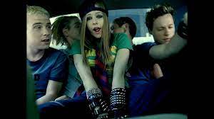 They started dating in 2018. Avril Lavigne Sk8er Boi 4k Youtube
