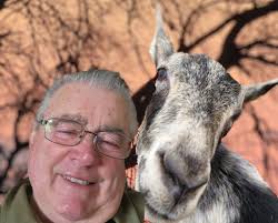 Blu took a selfie of himself.