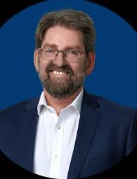 Philip Brunner's Instagram, Twitter & Facebook