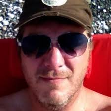 chris lavis (@ChrisLavis)