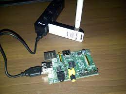 Masuk dalam pembahasan tips cara membuat adaptor tv tuner sendiri dengan charger handphone. Membuat Tv Tuner Sendiri Belajar