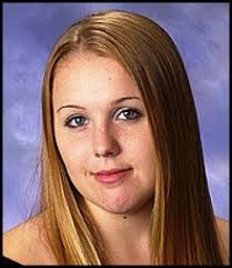 Carrie McCULLOUGH Obituary (2011)