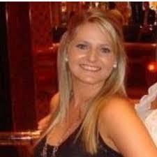 Ashley Gunder's Instagram, Twitter & Facebook