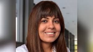 For Maria Chaudhry, MBBS, The James is the perfect place to pursue her  goals — partnering with multiple myeloma patients to reduce the disease's  symptoms, while working in the lab to help