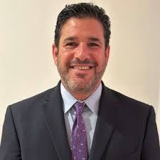 Jesse Downing's Instagram, Twitter & Facebook