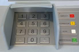 Retirer tout son argent en liquide de sa banque n'est pas simple. Retirer De L Argent Avec Son Mobile C Est Possible