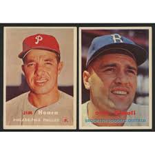Lot of (2) 1957 Topps Baseball Cards with #348 Jim Hearn and #319 Gino  Cimoli