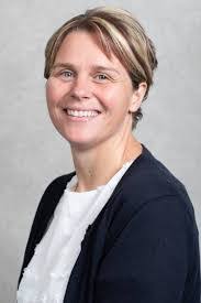 Mary Neri's Instagram, Twitter & Facebook