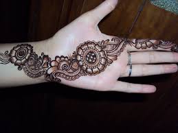 Filling Mehndi Design Google Search Circle Mehndi Designs Mehndi Designs For Beginners Beginner Henna Designs