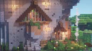 The map with the mountain biome, on which is placed a small but elegant house, built in a modern style. 1 14 4 Triangle House In Mountain Youtube Nalyu Minecraft Map
