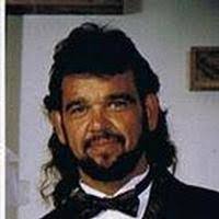 Kenneth Karl's Instagram, Twitter & Facebook