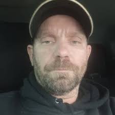 I like older men too and hope they like me as well