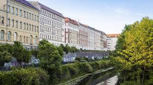 Bevor du eine entscheidung triffst, solltest du den markt kennenlernen und verschiedene objekte beobachten. Immobilien Wo Sich Der Kauf In 1 B Lage Noch Lohnt
