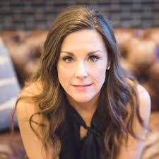 Danielle Girard's Instagram, Twitter & Facebook