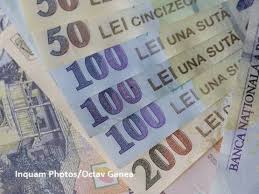 Ministerul de finanţe vinde titluri de stat fidelis pentru populaţie în lei şi, în premieră, titluri de stat denominate în euro, care vor fi listate automat la bursa de valori bucureşti, având avantajele titlurilor de stat comparativ cu depozitele bancare: FinanÈele Se ImprumutÄ Din Nou De La PopulaÈie Prin Noi Emisiuni De Titluri De Stat Ce Dobanzi OferÄ Incont Stirileprotv Ro