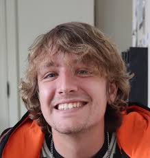 Ross Ogburn Obituary (2002