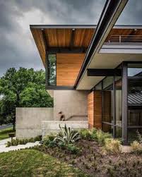 Industrial style erases the line between trash and treasure and reveals beauty in everyday flotsam. Rustic Industrial House Design Exterior