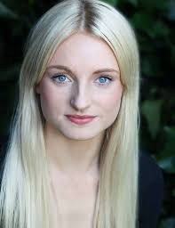 Karina Booth's Instagram, Twitter & Facebook